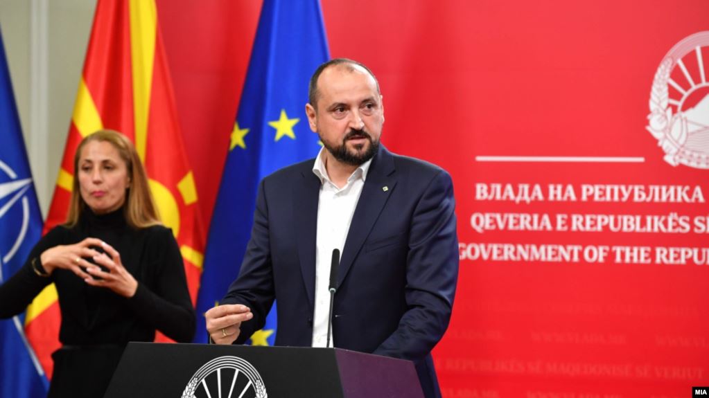 80c7c9b2-cbaf-45ca-8564-f7d7e84d2611_w1023_r1_s