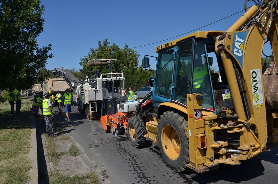 bageri rekonstukcija na ulica asfalt