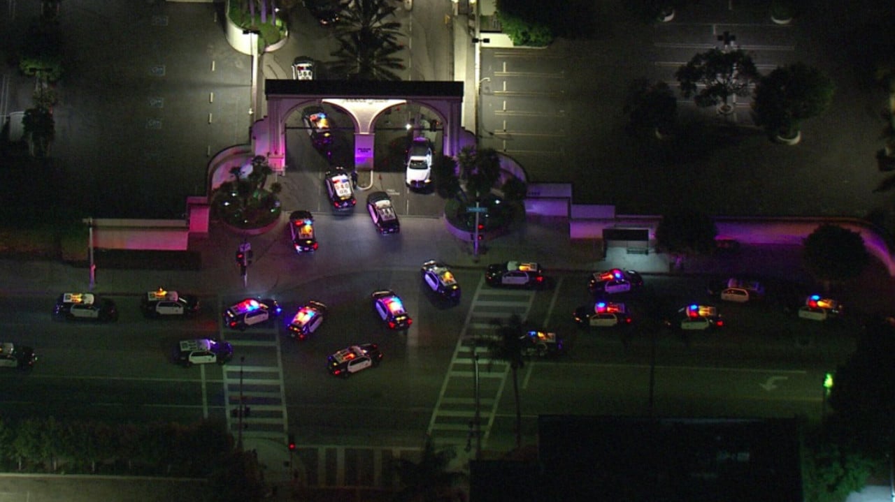 353a2d3f90448a3ad440a9189b8a34a4