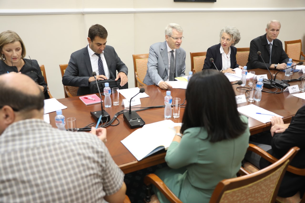 Veneci-anska-komisi-a-vo-Sobranie