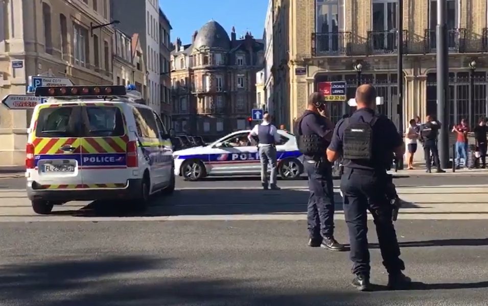 policija-francija[1]