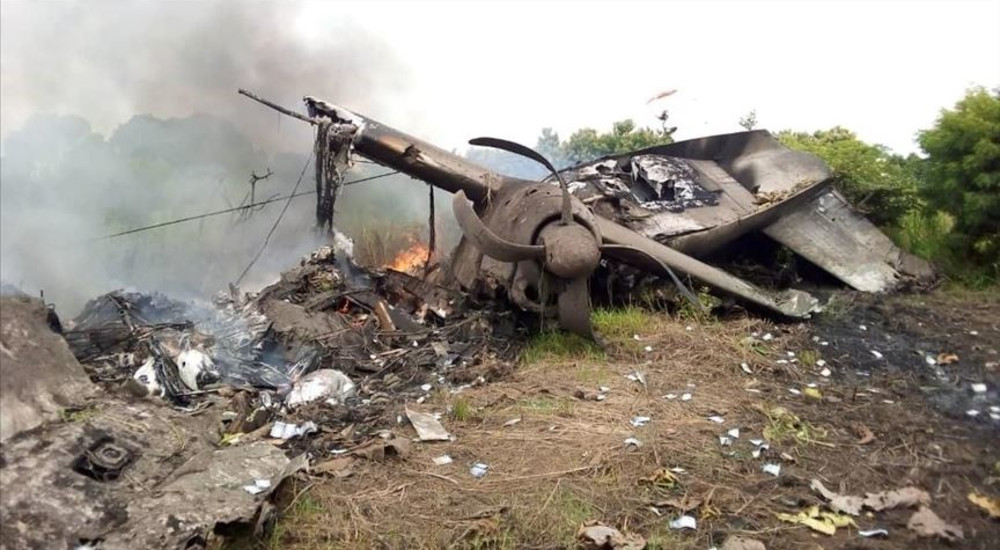 Се ypна рyски авион, нема пpeживеани voen avion mjanmar