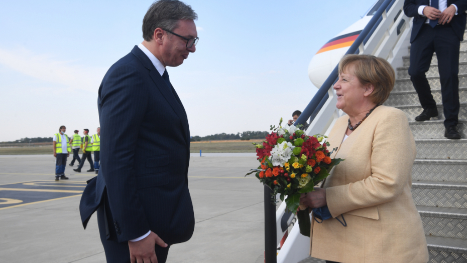 merkel_vucic