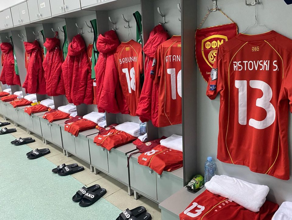 makedonska-fudbalska-reprezentacija-960x723