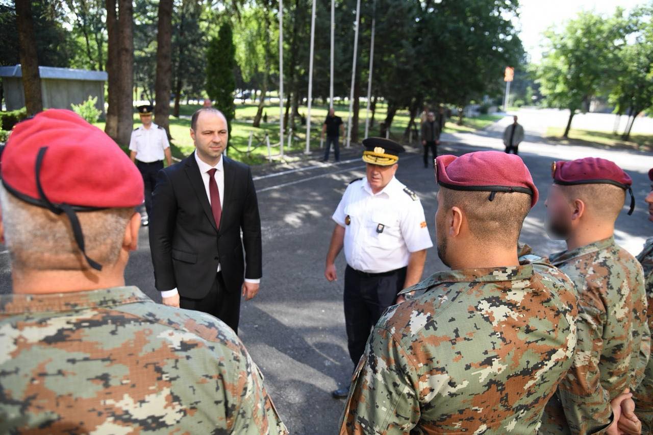 misajlovski odbrana volci2