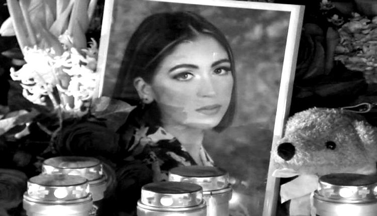 frosina-kulakova-blackwhite