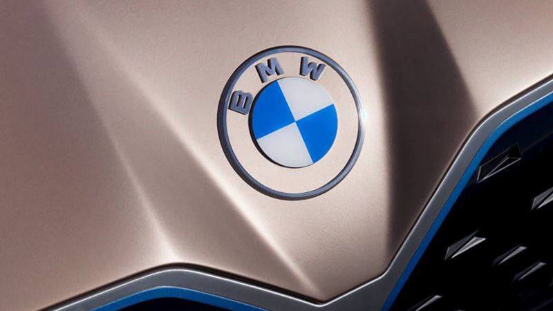 200304093016-01-bmw-new-logo-0304