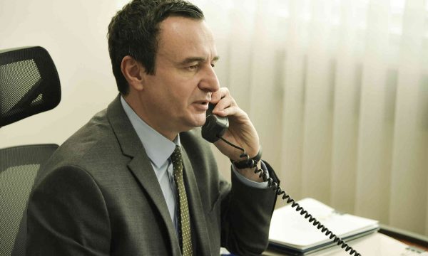 kurti-me-telefon-600x360