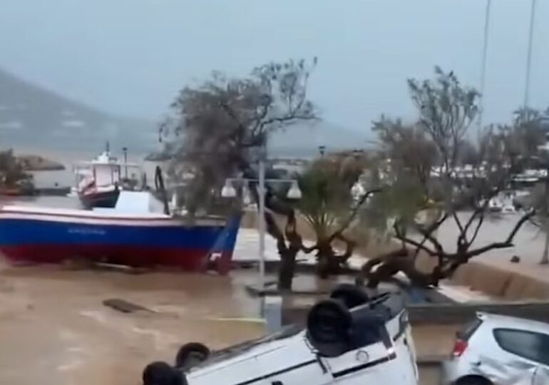 inundatii-grecia-770x540-1