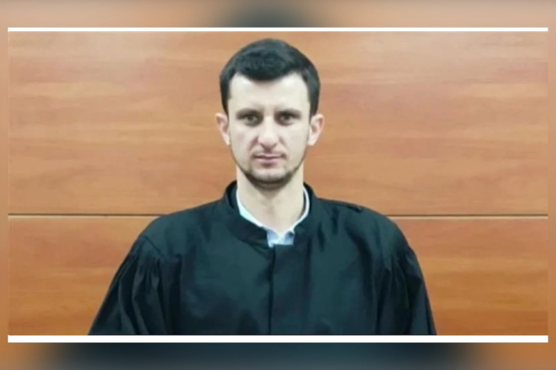 u6ks6aaczbf102fcfpe2