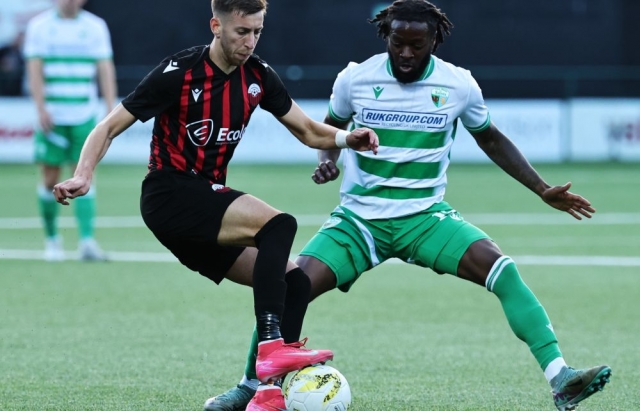 260308-navivach-na-shkendija-so-rasistichki-navredi-rasplakal-fudbaler-na-tns