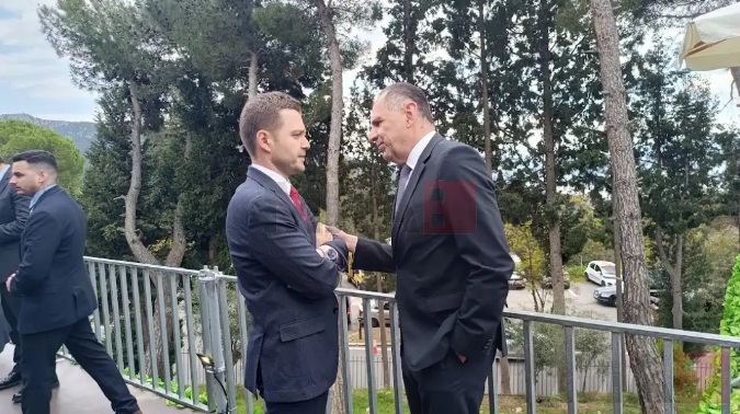 mucunski-timco-i-gerapatris-MIA