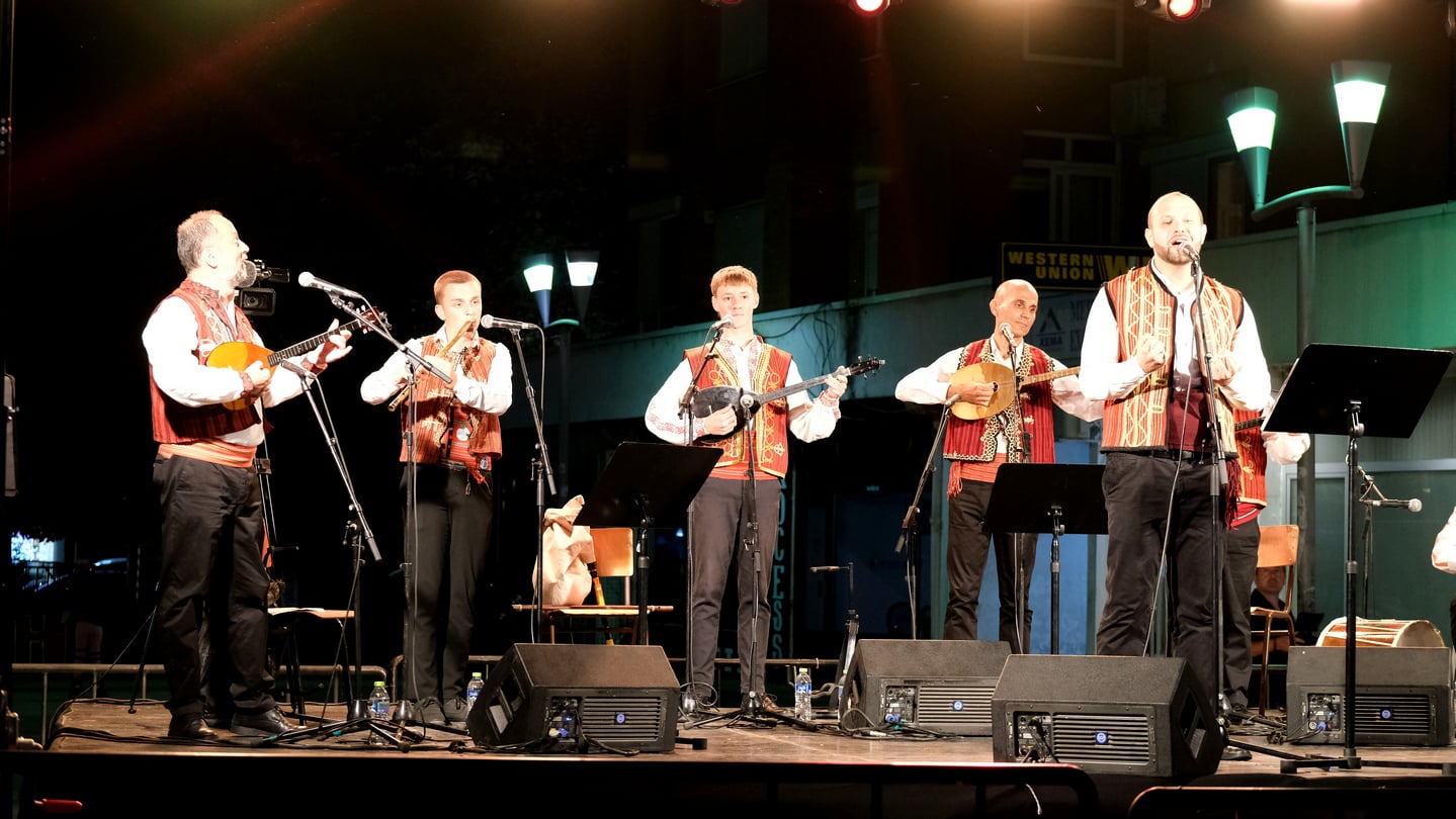 168501B9-79D1-4267-991C-CE6BA9630091