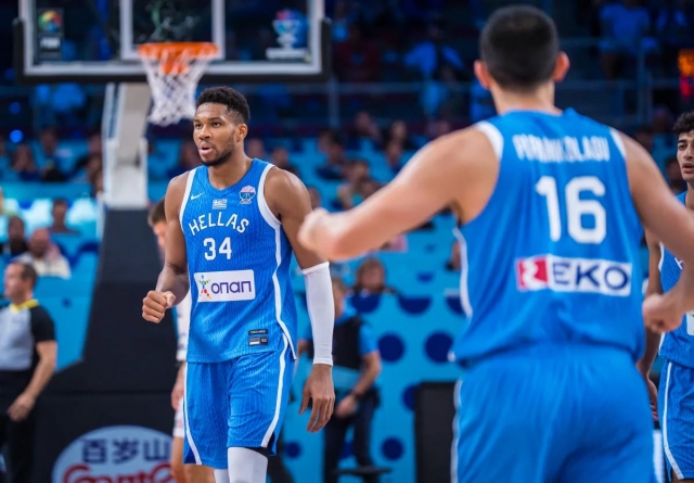 264316-prvpat-po-16-godini-grcija-e-vo-polufinale-na-evropskoto-prvenstvo