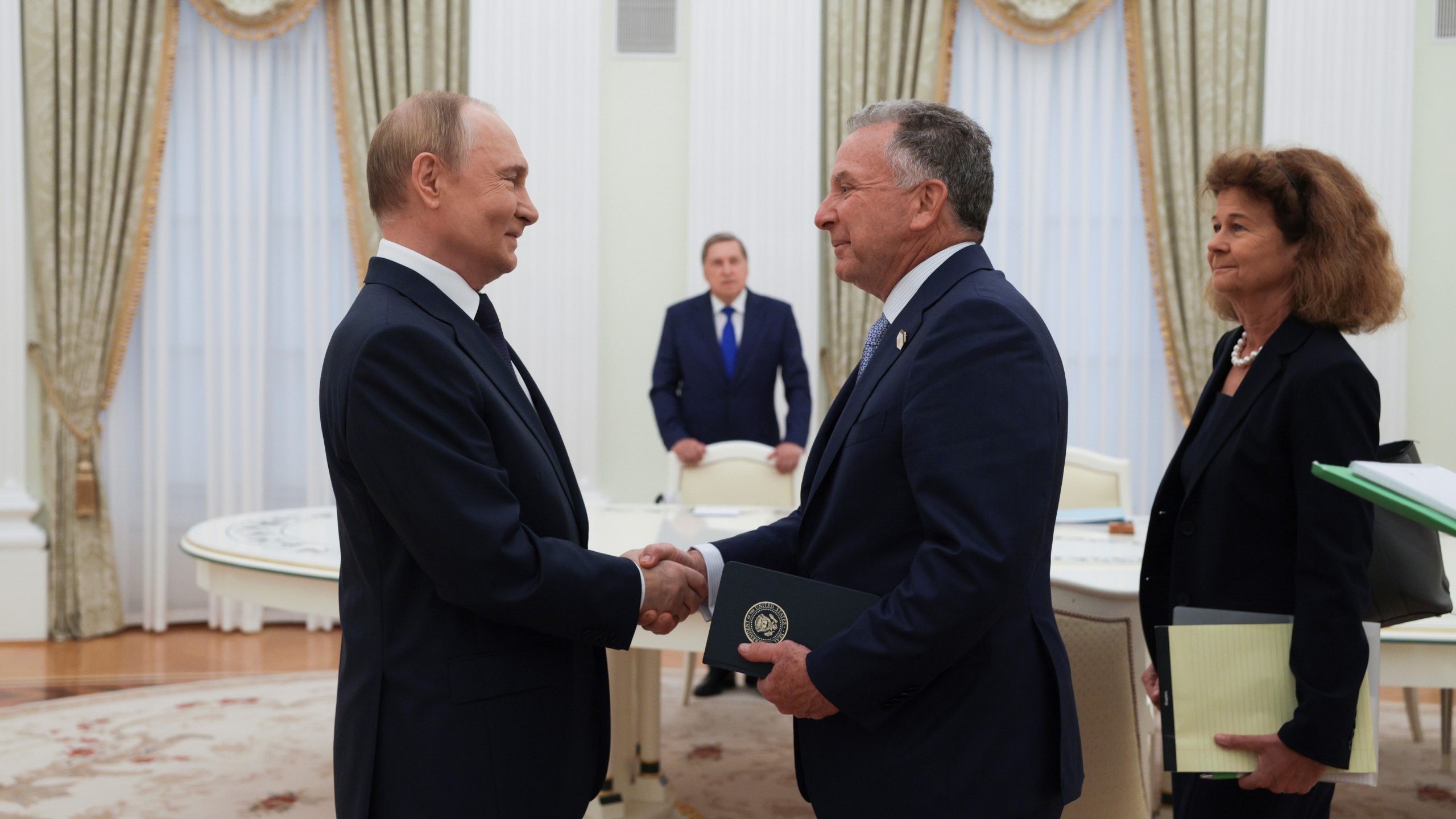 17449919_080625-cc-ap-putin-witkoff-img