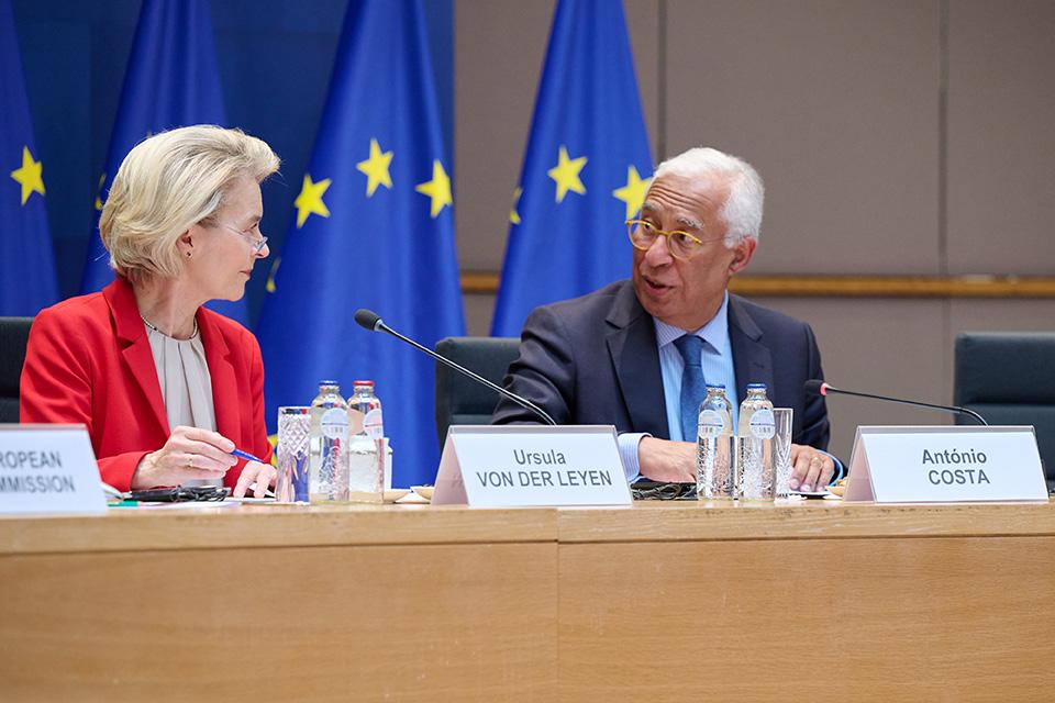 antonio_koshta_ursula_fon_der_lejn