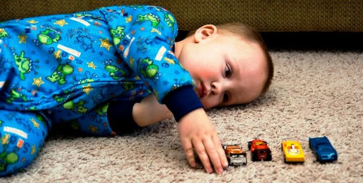 autizam-mali-deca-6-750x379