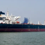Ирански супертанкер влезе во иранските води и покрај американската блокада iranski-tanker