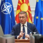 Нема повластени за тутунскиот закон, вели премиерот mickoski1