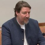 Извештајот на ЕП не ја ослободи Македонија од бугарскиот протокол, амандманот на Вајц не помина tomas-vajc