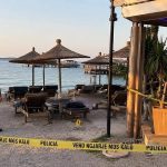 Хорор во Албанија: Го убил на лежалка на плажа затоа што му ја „мувал“ девојката, па се криел во багажник да не го фатат ubistvo-plaza