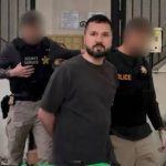 Уапсен јутјубер во Лос Анџелес, обвинет дека му се заканувал со убиство на Трамп benjamin-azarija-sautvort
