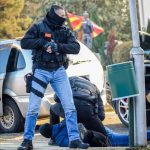 Над 50.000 евра најдени во банкарски сеф во Прилеп: Осомничените ја граделе мрежата за дрога повеќе од 15 години policija-akcija-ebr